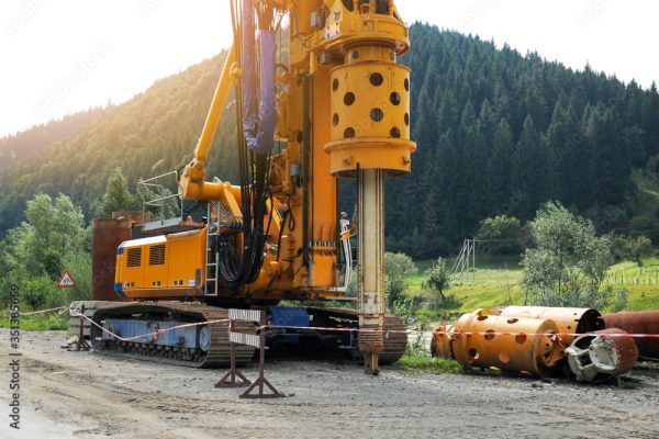 1000_F_351385659_kpaGFJNKNPuut84aEtY1FLOo4wwmiEFI